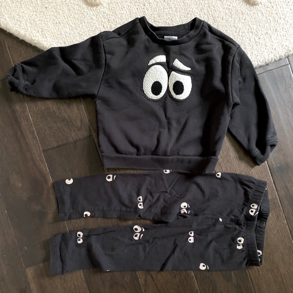 Gap Halloween outfit 3T EUC